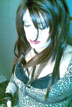 Public Photo of manuelaT_GIRL2010